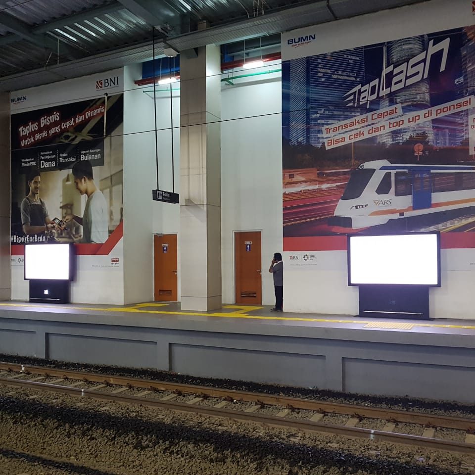Lightbox Indoor Railink Sudirman